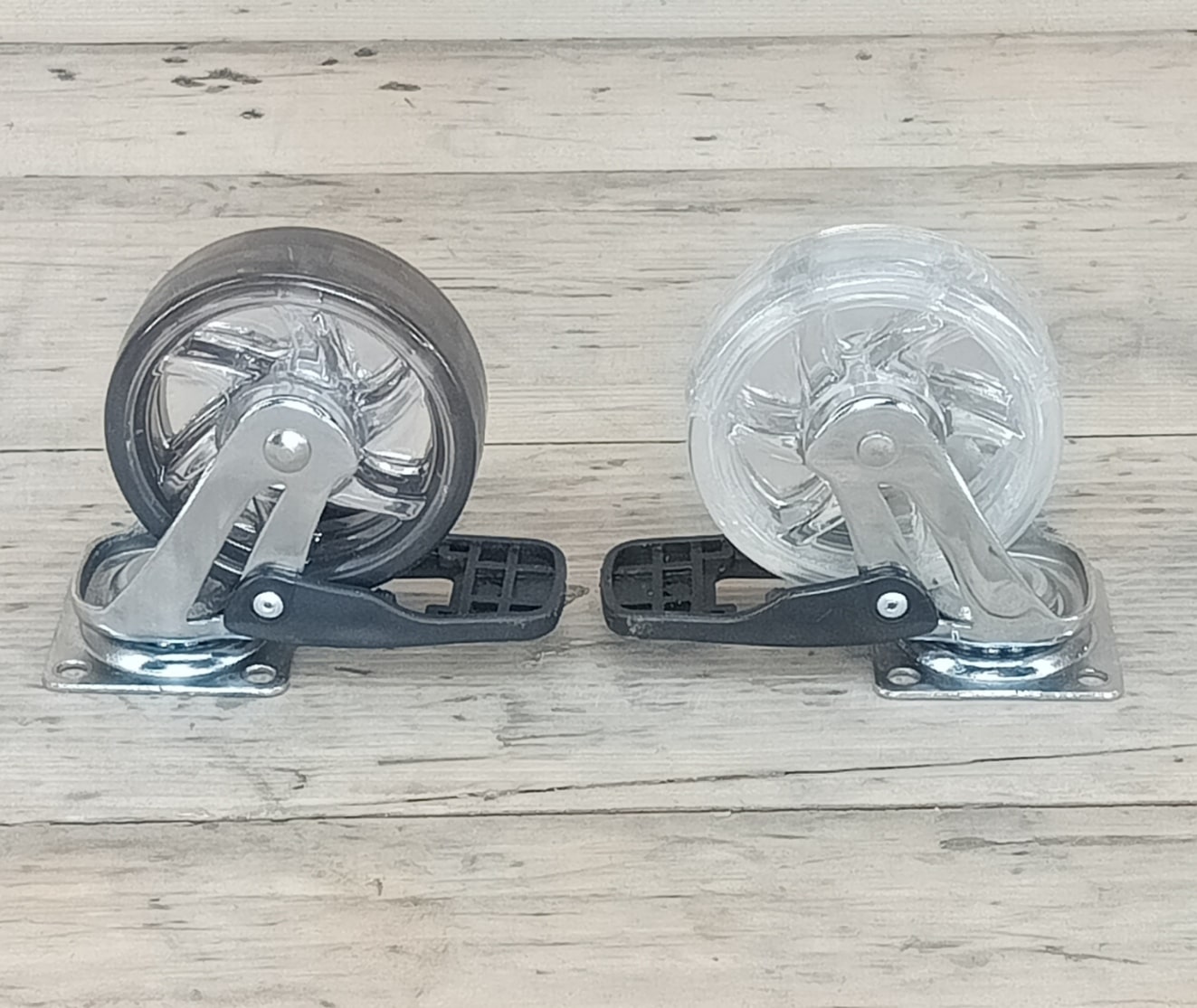 Ruote girevoli diametro mm 75 con freno