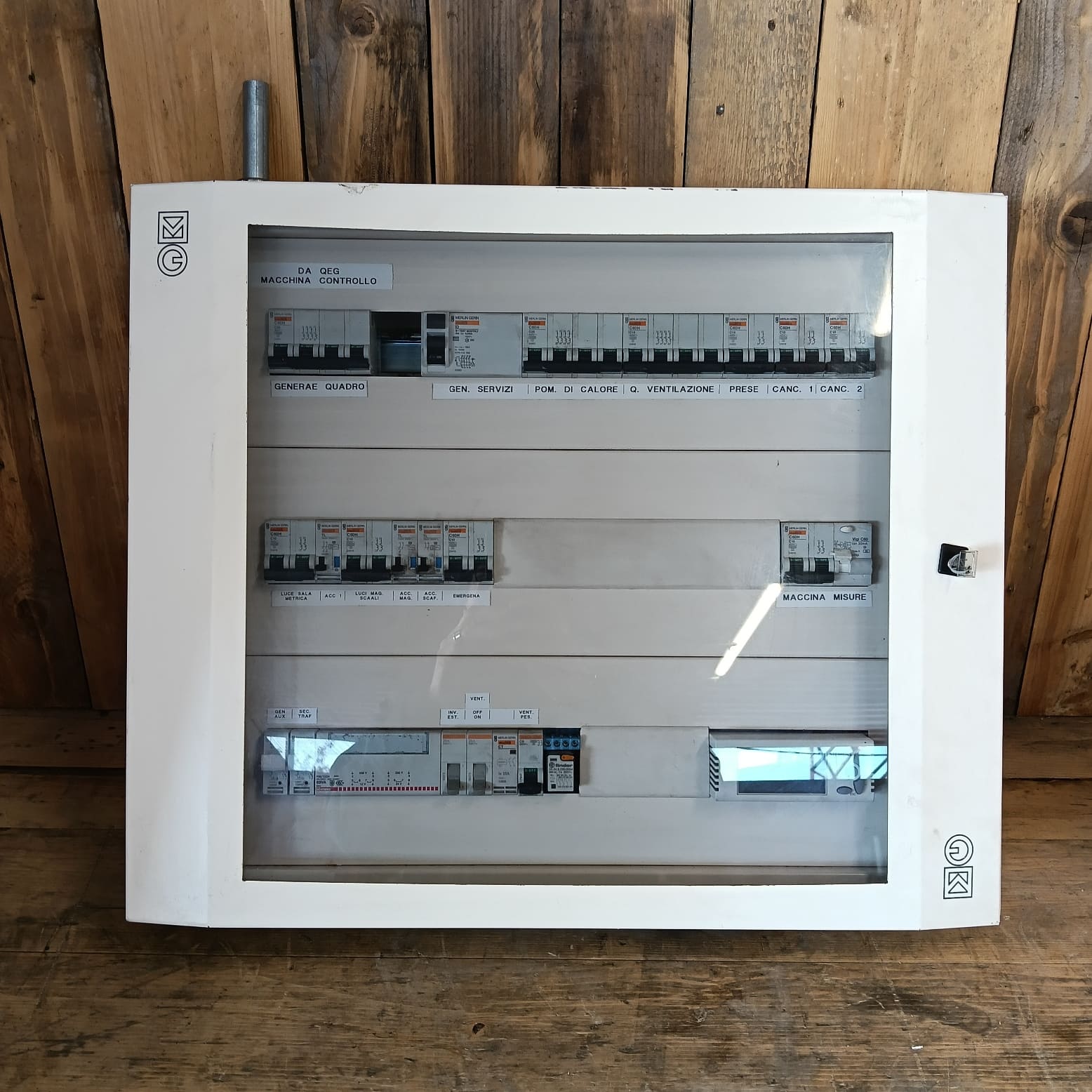 Quadro elettrico ” DA QEG”