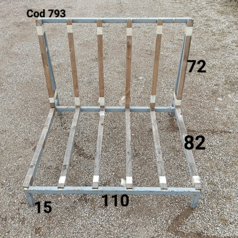 Contenitori a spalliera per stoccaggio materiali lastriformi