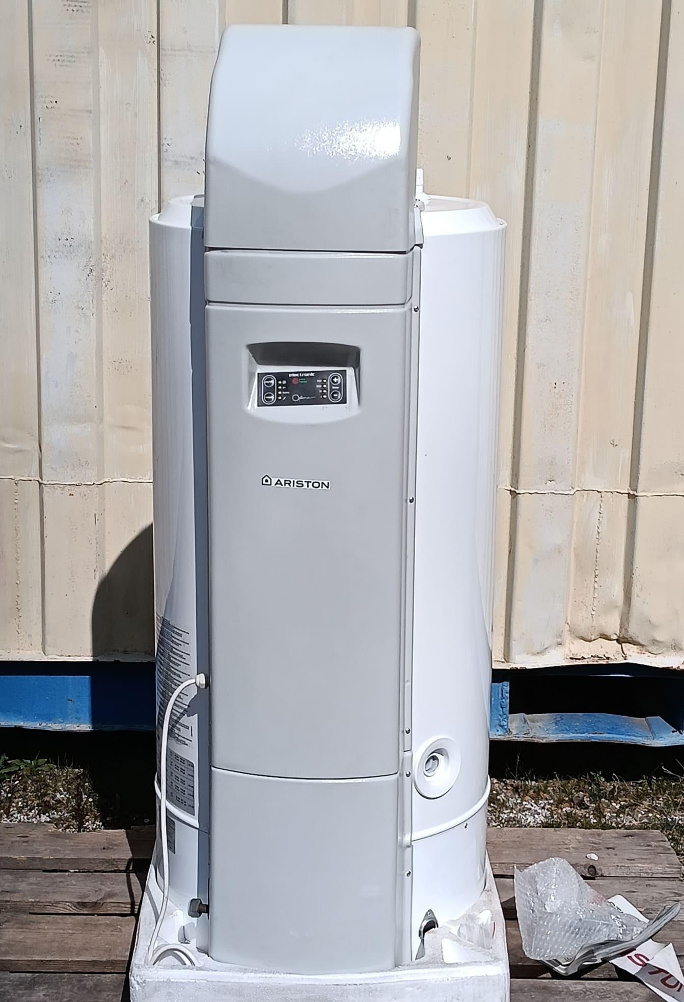 Scadabagno Ariston Optima V 12 ad accumulo