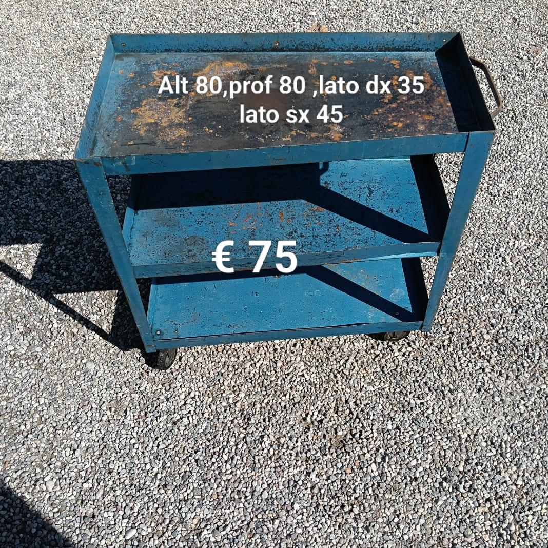 Carrello porta utensili ,industriale , a tre livelli